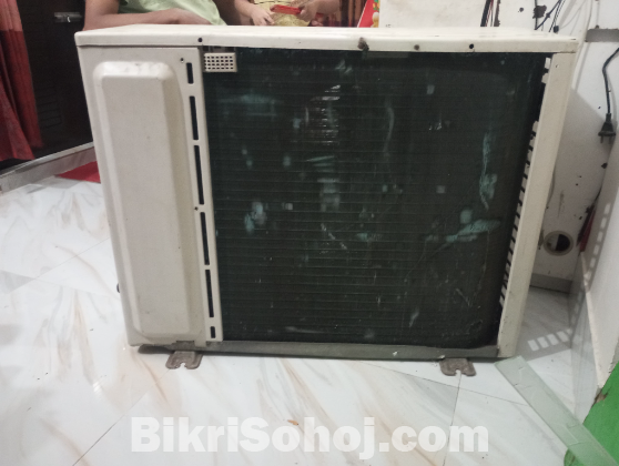 প্যানাসনিক ইনভার্টার ২ টন এসি